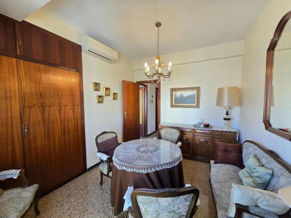 Piso en avenida del Doctor Gadea