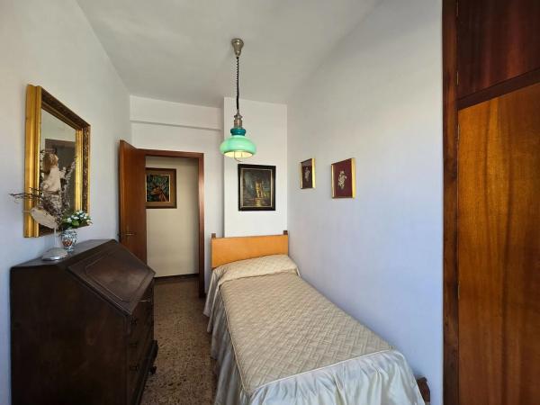 Piso en avenida del Doctor Gadea