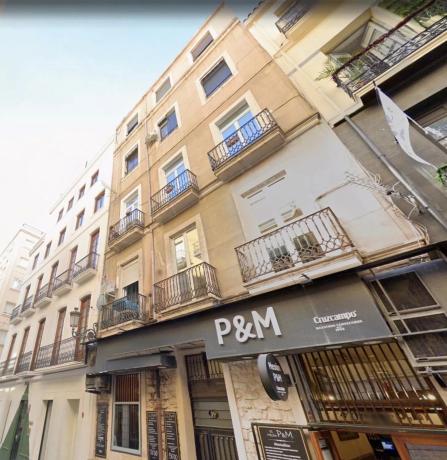 Piso en calle Bazán