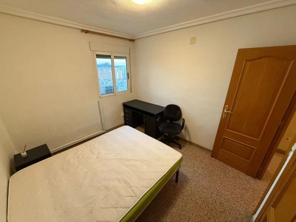 Piso en calle Penáguila