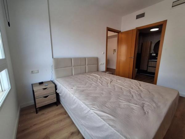 Piso en calle Suiza, 16