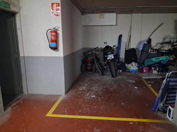 Piso en calle Suiza, 16