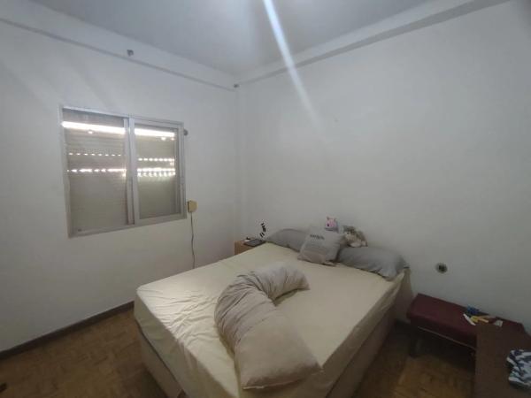 Piso en calle Famorca, 2