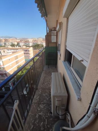 Piso en calle Famorca, 2