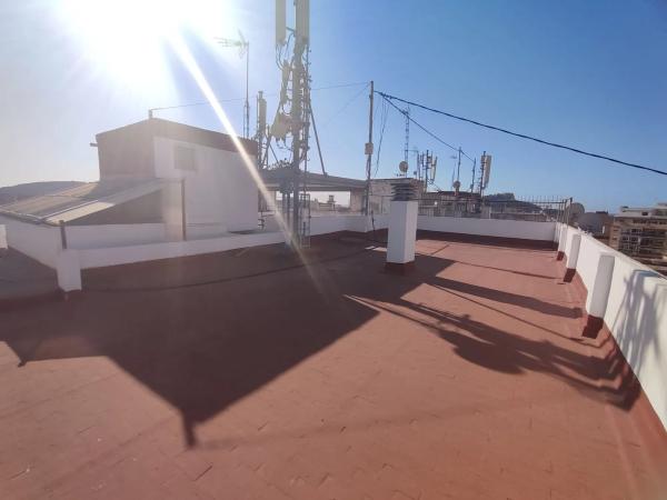 Piso en calle Famorca, 2