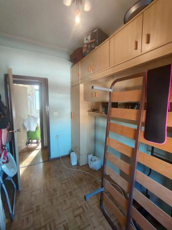 Piso en calle Famorca, 2