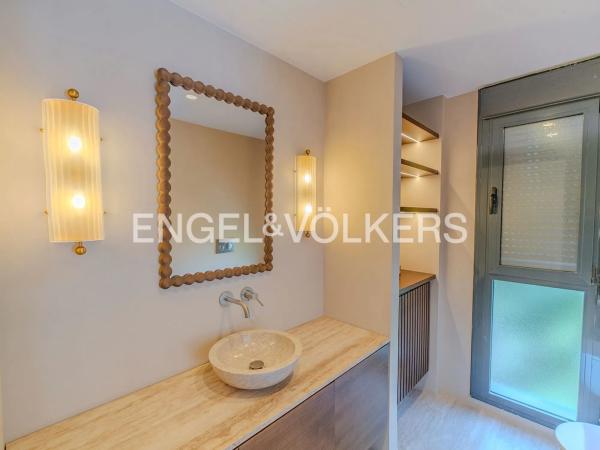 Casa independiente en avenida Albufereta