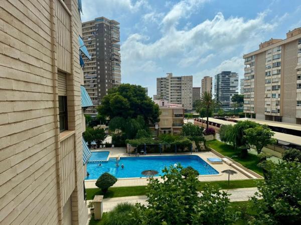 Piso en avenida de Holanda