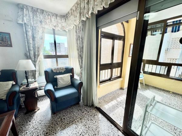 Piso en avenida de Holanda