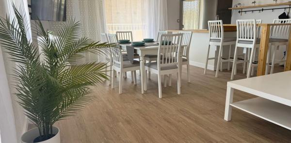 Piso en Av Paises Escandinavos, 6