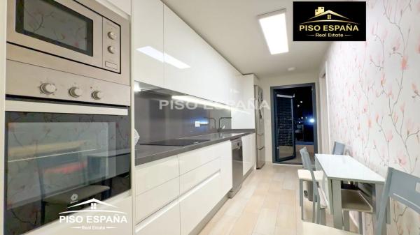 Piso en CL Periodista Tirso Marin