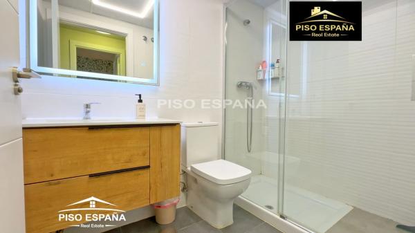 Piso en CL Periodista Tirso Marin