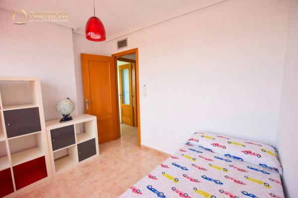 Piso en avenida Oviedo