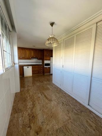 Piso en calle Corbeta