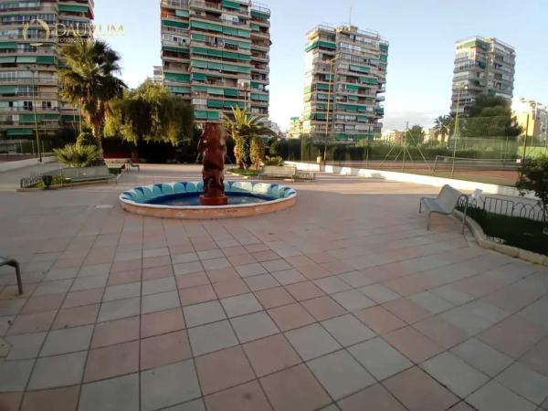 Piso en calle Esportista Juan Matos