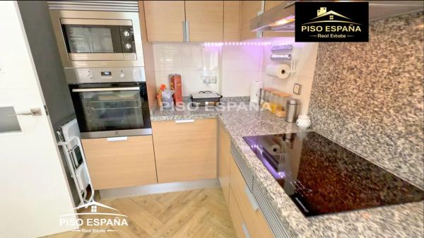 Chalet adosado en Av Arq Felix Candela