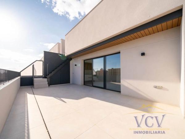 Ático en calle Periodista Asuncion Valdes