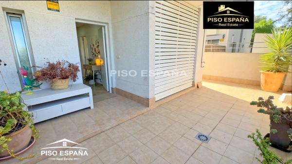 Chalet adosado en Av Arq Felix Candela