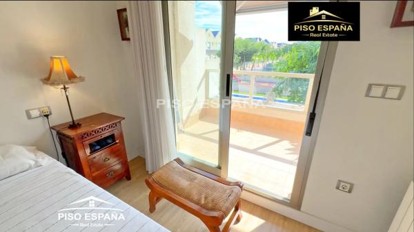 Chalet adosado en Av Arq Felix Candela