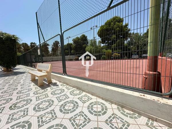 Piso en calle del Torero Luis Francisco Esplá