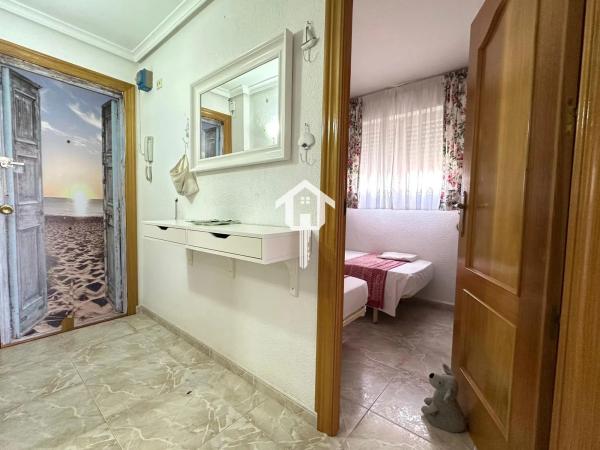 Piso en calle del Torero Luis Francisco Esplá