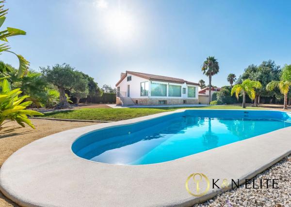 Casa independiente en camino de Benimagrell