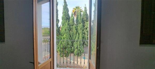 Casa independiente en avenida del Locutor Vicente Hipólito