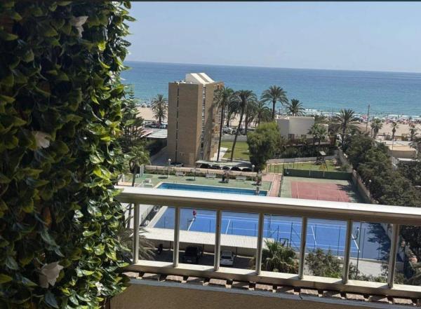 Piso en avenida Países Escandinavos