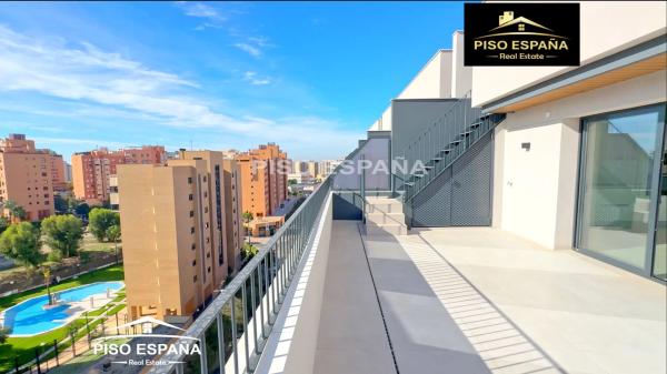 Ático en calle Trident