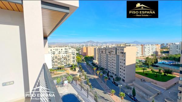 Ático en calle Trident