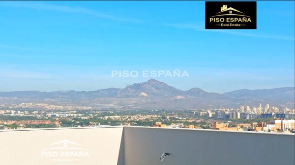 Ático en calle Trident