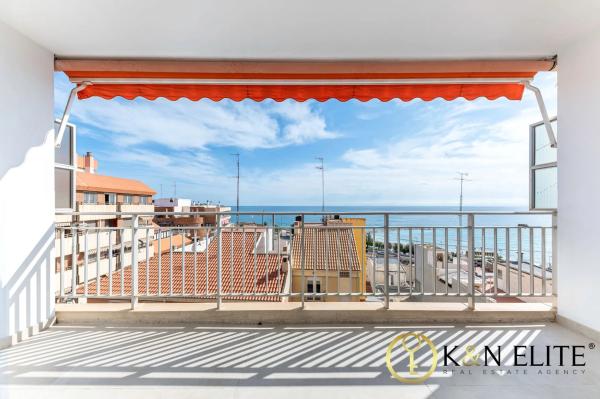 Piso en calle de la Virgen del Socorro, 67