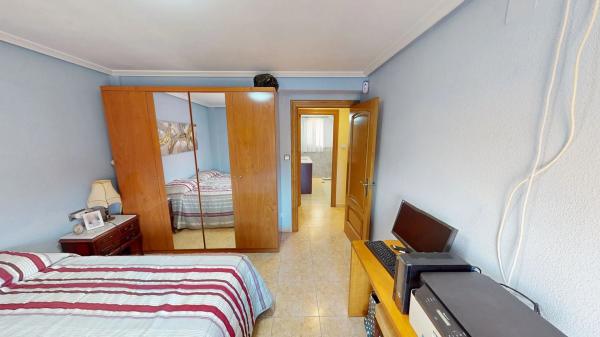 Piso en calle Escr Gonzalo Canto