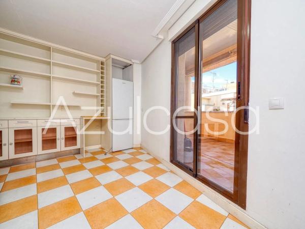 Ático en calle Díaz Moreu