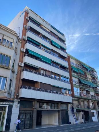 Piso en plaza Santa Teresa, 15