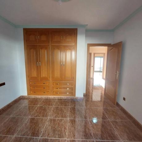 Casa independiente en calle Ceuta, 40