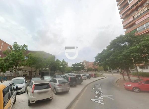 Piso en calle Benillup