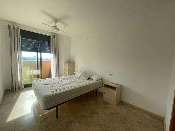 Piso en avenida Hospital