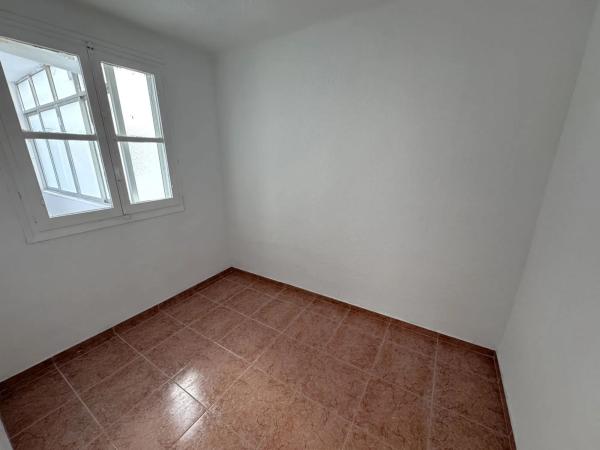 Piso en calle Villa de Chiva