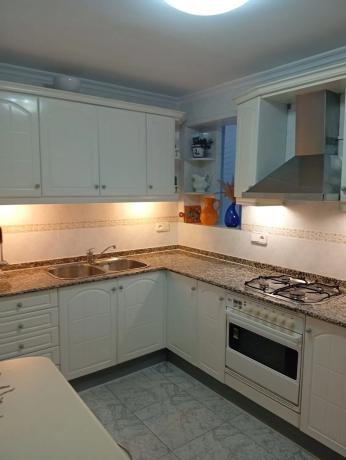 Piso en calle Sierra Bernia