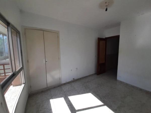 Piso en calle Alfaz del Pi, 4