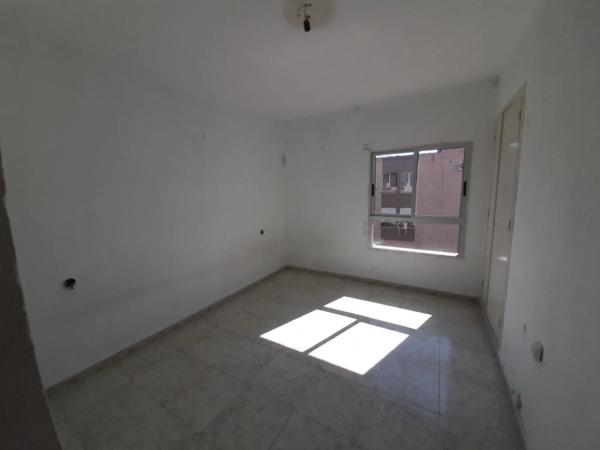 Piso en calle Alfaz del Pi, 4