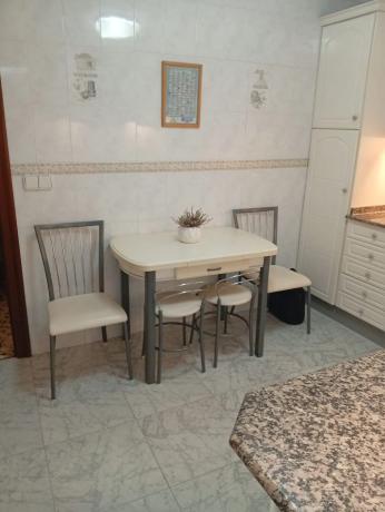 Piso en calle Sierra Bernia