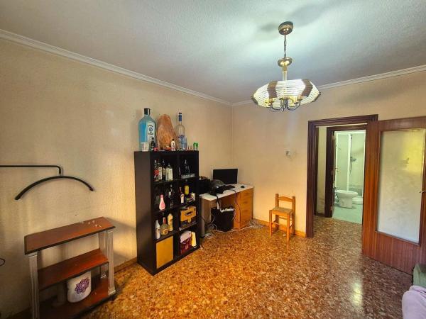 Piso en calle Granada