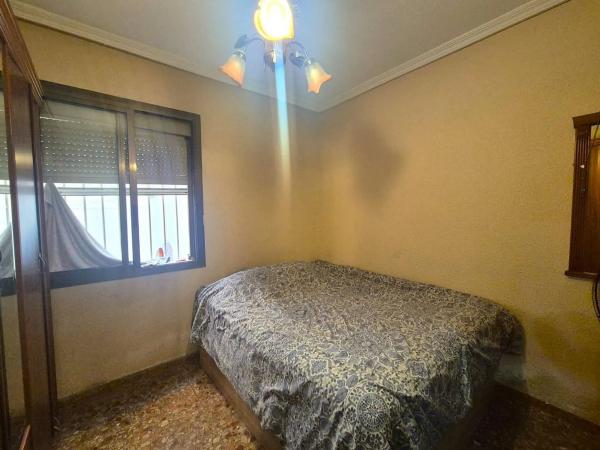 Piso en calle Granada