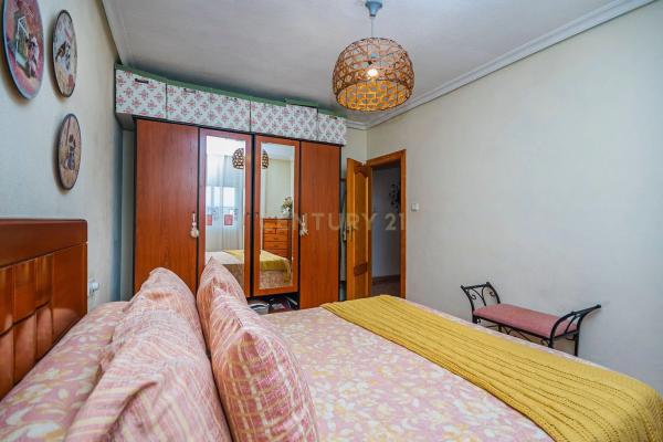 Piso en avenida Baronia de Polop, 7