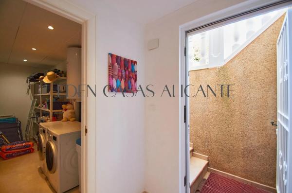 Casa independiente en calle el Ametler