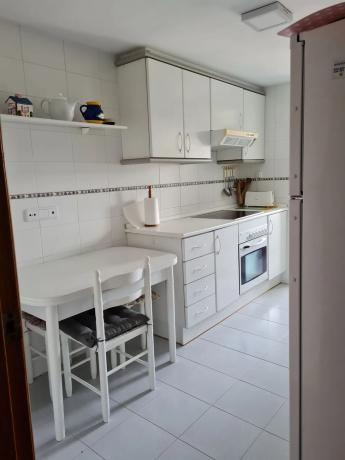 Piso en camino de Fondo, 3