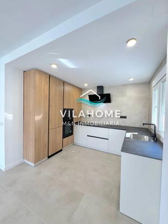 Casa independiente en calle d'Oriola