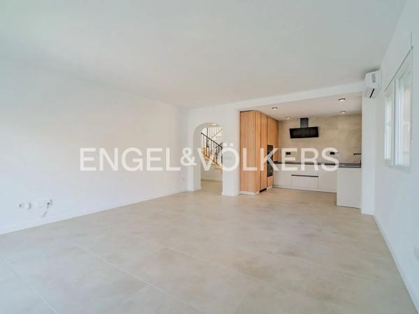 Casa independiente en calle de Torrevella